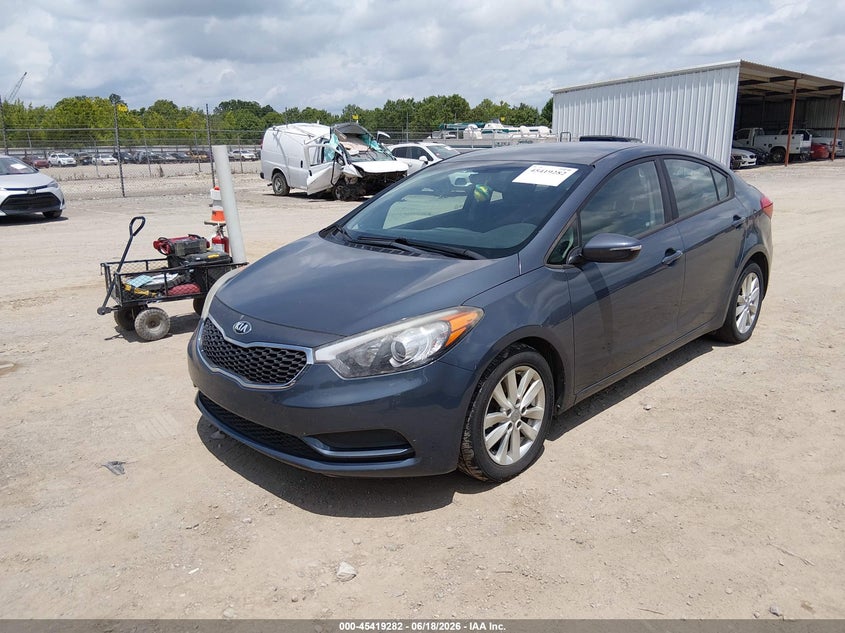 2016 Kia Forte VIN KNAFX4A63G5507968 IAAI salvage auction — NORMAL WEAR, Clear (Florida), sold $1,225 on 2026-07-08 (photo 2)