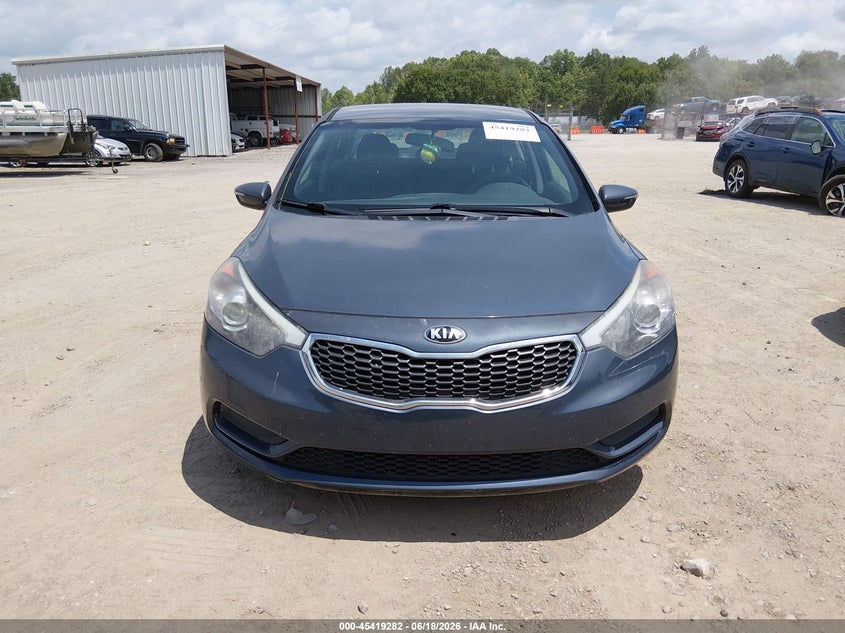 2016 Kia Forte VIN KNAFX4A63G5507968 IAAI salvage auction — NORMAL WEAR, Clear (Florida), sold $1,225 on 2026-07-08 (photo 6)