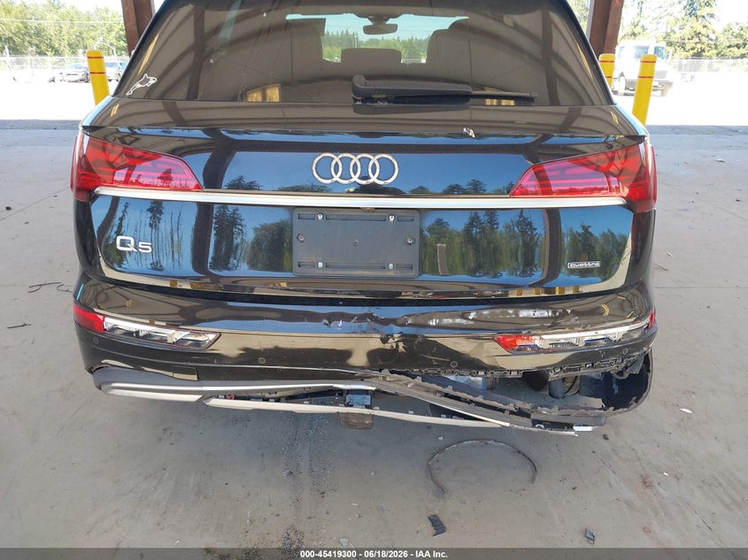 2021 Audi Q5 VIN WA1BAAFY6M2118339 IAAI salvage auction — REAR END, Salvage Title, sold $14,500 on 2026-07-22 (photo 6)