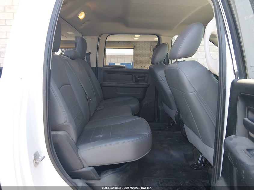 2018 Ram 1500 VIN 1C6RR6KG7JS303610 IAAI salvage auction — NORMAL WEAR, SF97 (California), sold $11,725 on 2026-07-30 (photo 8)