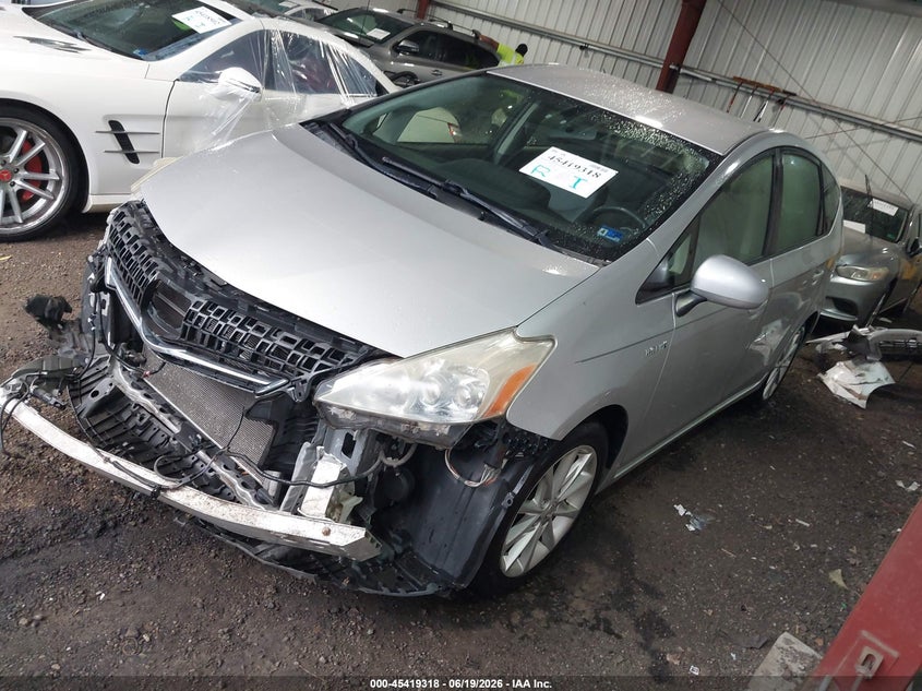 2013 Toyota Prius v VIN JTDZN3EU3D3213602 IAAI salvage auction — FRONT END, Clear (Virginia), sold $3,000 on 2026-07-09 (photo 2)