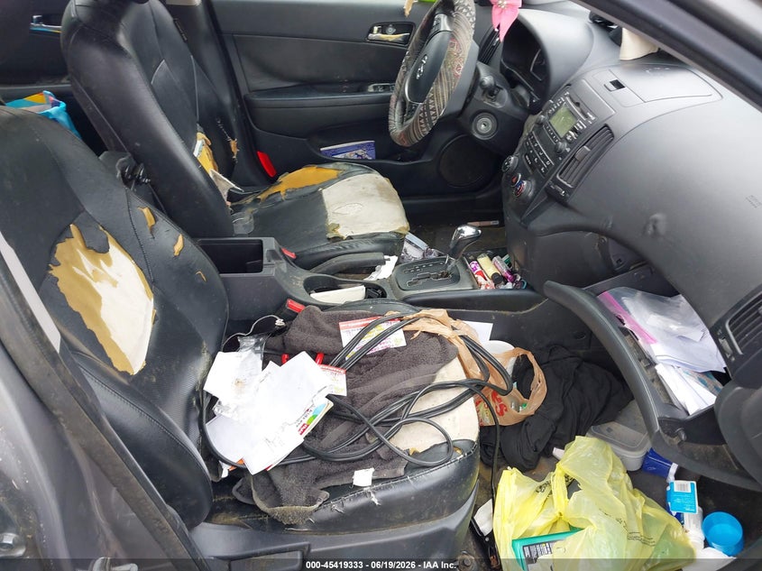 2011 Hyundai Elantra VIN KMHDC8AEXBU121403 IAAI salvage auction — NORMAL WEAR, Repossession Paperwork (Georgia), sold $300 on 2026-07-14 (photo 5)