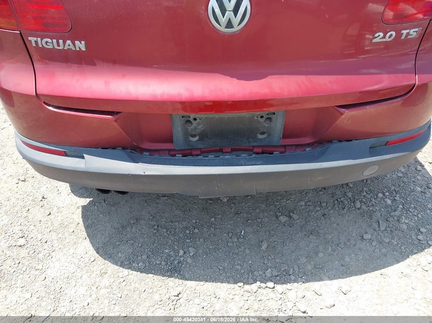2014 Volkswagen Tiguan VIN WVGAV3AX9EW108569 IAAI salvage auction — FRONT & REAR, Salvage (Texas), sold $675 on 2026-07-14 (photo 6)