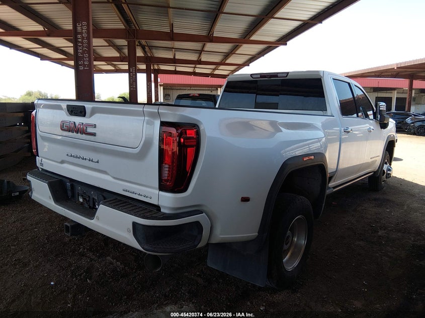 2022 Gmc VIN 1GT49WEYXNF107876 IAAI salvage auction — Burn Interior, Salvage Title, sold $27,850 on 2026-08-18 (photo 4)