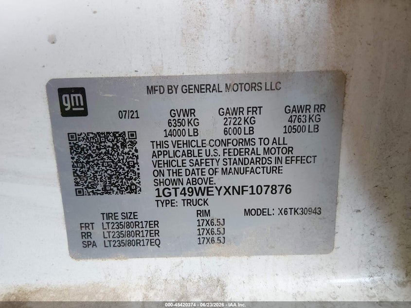 2022 Gmc VIN 1GT49WEYXNF107876 IAAI salvage auction — Burn Interior, Salvage Title, sold $27,850 on 2026-08-18 (photo 9)