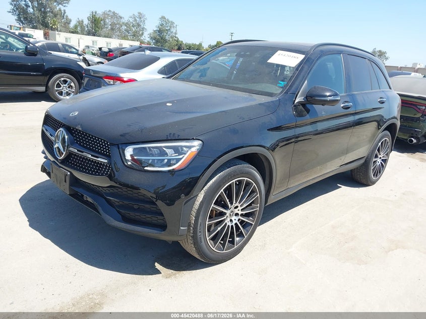 2022 Mercedes-benz VIN W1N0G8DB6NV386285 IAAI salvage auction — SIDE, Salvage Title, sold $12,400 on 2026-07-13 (photo 2)
