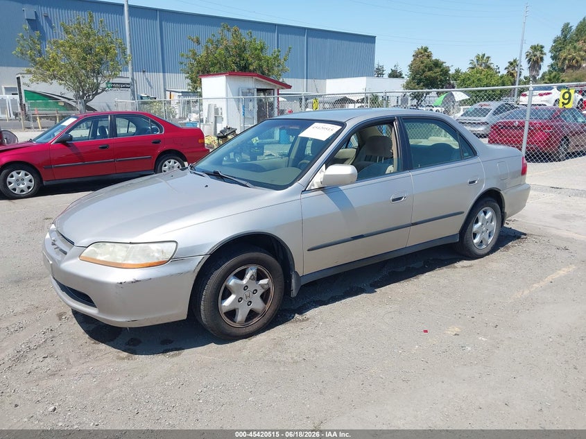 1999 Honda Accord VIN JHMCG6654XC008916 IAAI salvage auction — SIDE, Salvage (California), sold $25 on 2026-07-29 (photo 2)
