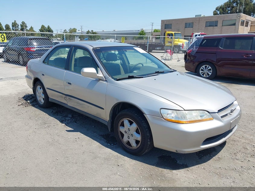 1999 Honda Accord VIN JHMCG6654XC008916 IAAI salvage auction — SIDE, Salvage (California), sold $25 on 2026-07-29 (photo 6)