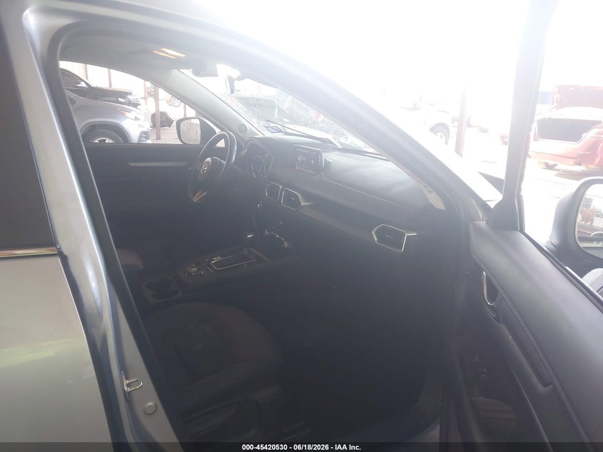 2020 Mazda Cx-5 VIN JM3KFACM0L0788429 IAAI salvage auction — RIGHT FRONT, Salvage (Texas), sold $2,625 on 2026-07-14 (photo 5)