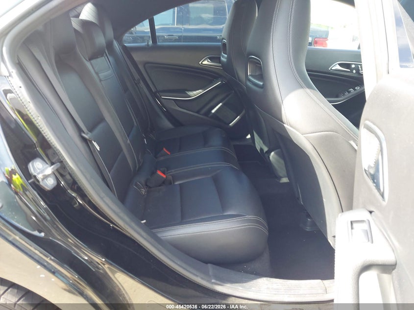 2019 Mercedes-benz Cla-klasse VIN WDDSJ4EB0KN739842 IAAI salvage auction — REAR END, Salvage Title, sold $5,350 on 2026-08-21 (photo 8)