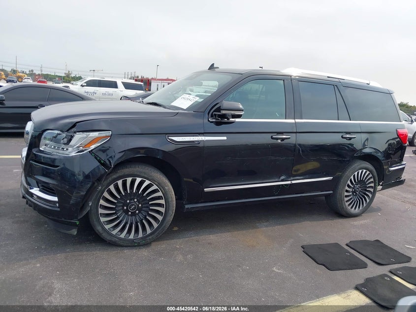 2020 Lincoln Navigator VIN 5LMJJ2KT6LEL21125 IAAI salvage auction — LEFT SIDE, Salvage Title, sold $10,300 on 2026-07-23 (photo 6)