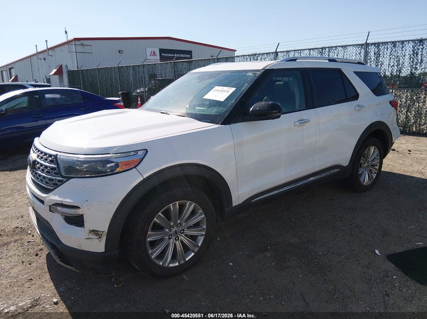 2022 Ford Explorer VIN 1FMSK8FH8NGA16259 IAAI salvage auction — FRONT & REAR, Wait Title, sold $9,850 on 2026-08-21 (photo 2)