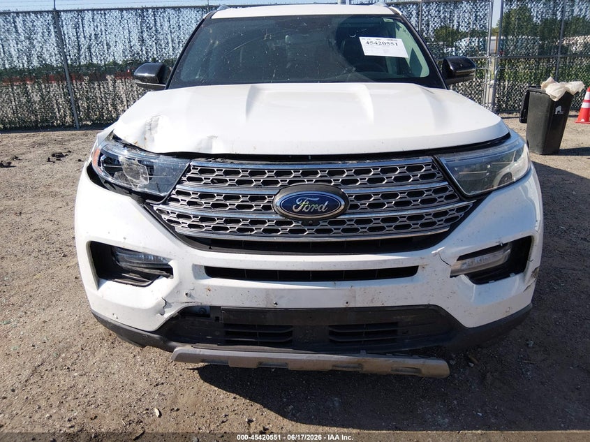 2022 Ford Explorer VIN 1FMSK8FH8NGA16259 IAAI salvage auction — FRONT & REAR, Wait Title, sold $9,850 on 2026-08-21 (photo 6)