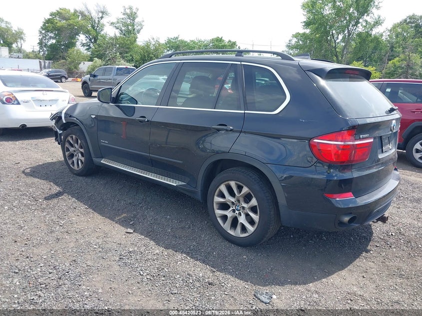 2013 BMW X5 VIN 5UXZV4C50D0G56374 IAAI salvage auction — LEFT FRONT, Salvage (Idaho), sold $775 on 2026-07-13 (photo 3)