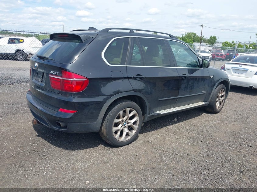 2013 BMW X5 VIN 5UXZV4C50D0G56374 IAAI salvage auction — LEFT FRONT, Salvage (Idaho), sold $775 on 2026-07-13 (photo 4)