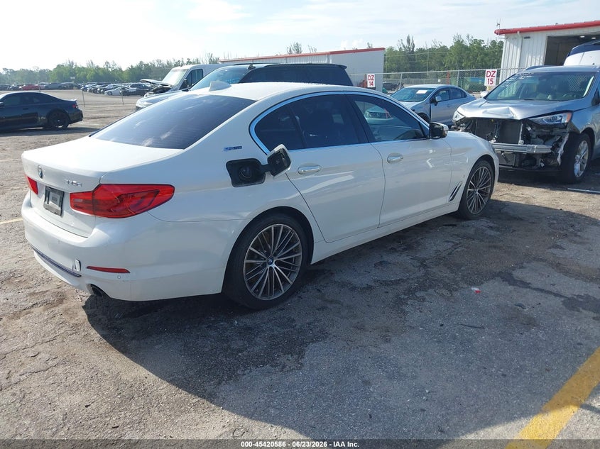 2018 BMW VIN WBAJB1C50JB085663 IAAI salvage auction — FRONT & REAR, Rebuildable (Florida), sold $4,800 on 2026-07-29 (photo 4)