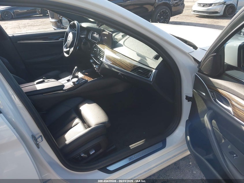 2018 BMW VIN WBAJB1C50JB085663 IAAI salvage auction — FRONT & REAR, Rebuildable (Florida), sold $4,800 on 2026-07-29 (photo 5)