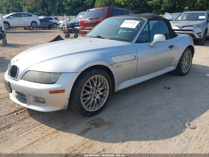 2001 BMW Z3 VIN WBACN53411LL46422 IAAI salvage auction — RIGHT SIDE, Salvage (Tennessee), sold $600 on 2026-07-22 (photo 2)