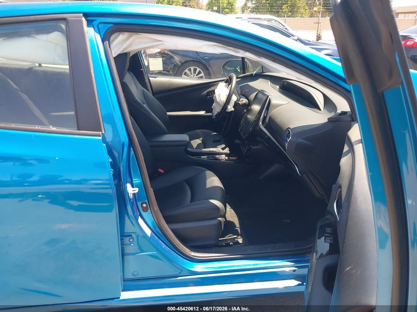 2021 Toyota Prius VIN JTDKAMFU6M3130179 IAAI salvage auction — NORMAL WEAR, Salvage (Texas), sold $4,000 on 2026-07-29 (photo 5)