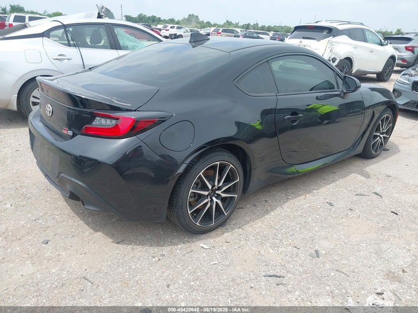 2023 Toyota Gr 86 VIN JF1ZNBB13P9765614 IAAI salvage auction — UNKNOWN, Salvage Title, sold $12,800 on 2026-08-05 (photo 4)
