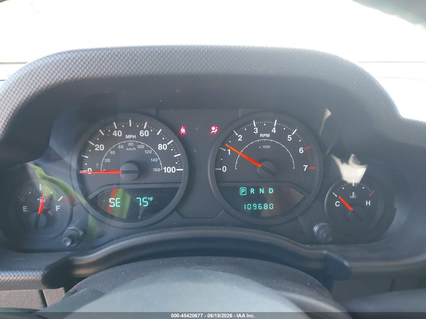 2008 Jeep Wrangler / VIN 1J4GA39138L527169 IAAI salvage auction — FRONT END, Salvage (Indiana), sold $3,050 on 2026-07-11 (photo 7)