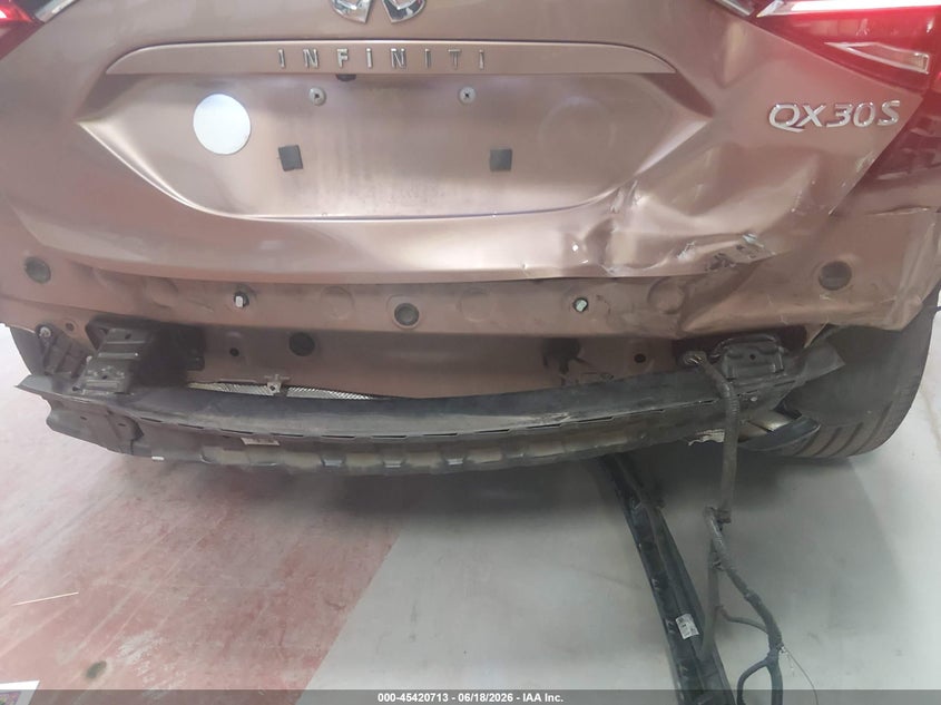 2017 Infiniti Qx30 VIN SJKCH5CP3HA016787 IAAI salvage auction — REAR END, Salvage (Virginia), sold $1,750 on 2026-07-28 (photo 6)