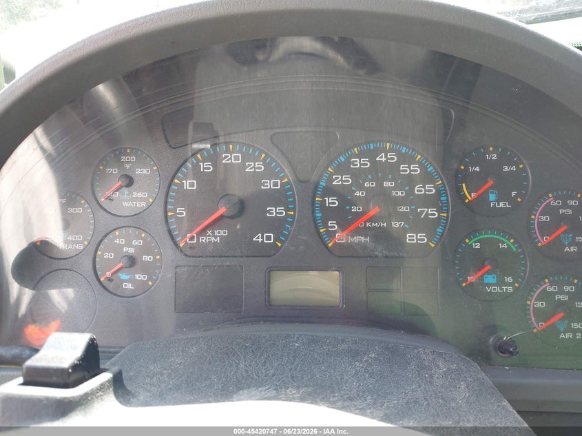 2008 International 4000 series VIN 1HTMMAAL48H576775 IAAI salvage auction — FRONT END, Clear (Florida), sold $25 on 2026-07-30 (photo 5)