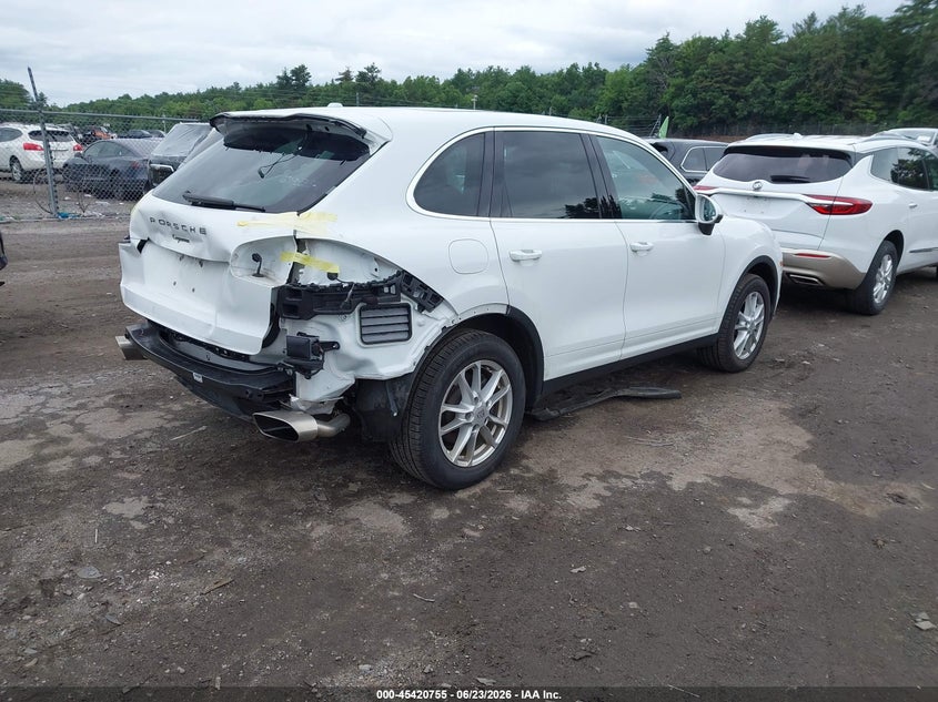 2017 Porsche Cayenne VIN WP1AA2A21HKA82879 IAAI salvage auction — REAR END, Salvage (Massachusetts), sold $8,900 on 2026-07-17 (photo 4)
