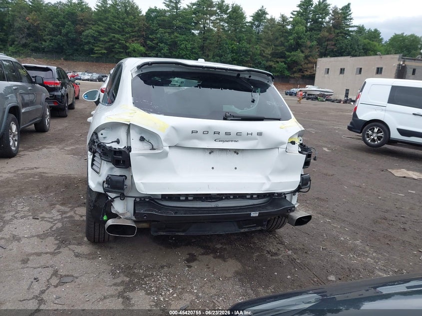 2017 Porsche Cayenne VIN WP1AA2A21HKA82879 IAAI salvage auction — REAR END, Salvage (Massachusetts), sold $8,900 on 2026-07-17 (photo 6)