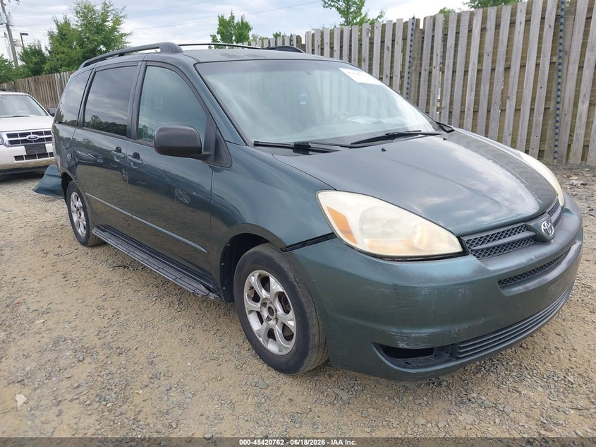 2004 Toyota Sienna VIN 5TDZA23C94S188316 IAAI salvage auction — REAR END, Clear (Virginia), sold $675 on 2026-07-20 (photo 1)