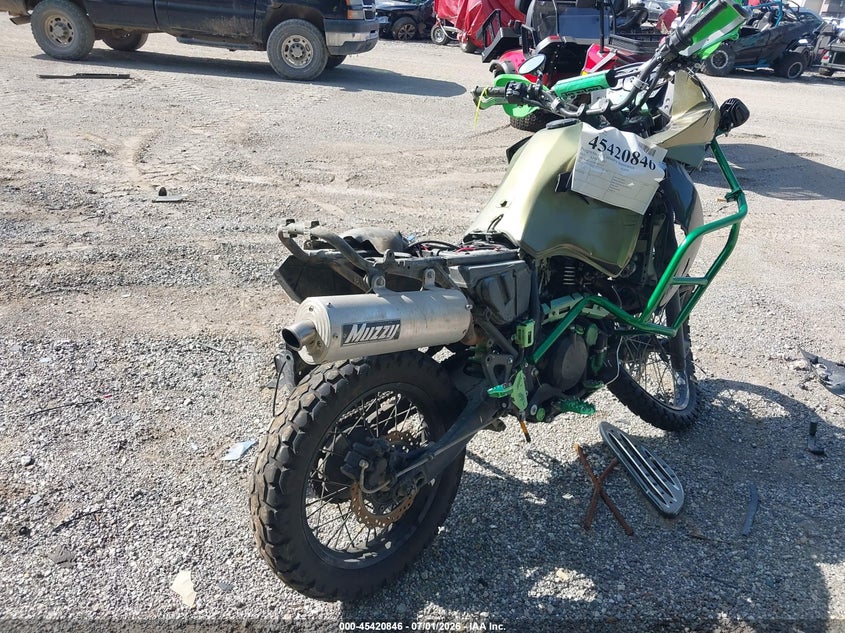 2015 Kawasaki Klr 650 VIN JKAKLEE11FDA82530 IAAI salvage auction — FRONT END, Salvage (Indiana), sold $25 on 2026-07-28 (photo 4)
