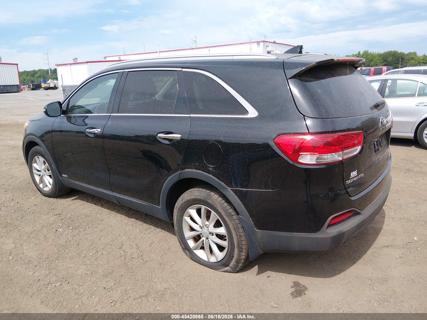 2017 Kia Sorento VIN 5XYPGDA32HG256107 IAAI salvage auction — NORMAL WEAR, Clear (Maryland), sold $1,650 on 2026-07-08 (photo 3)
