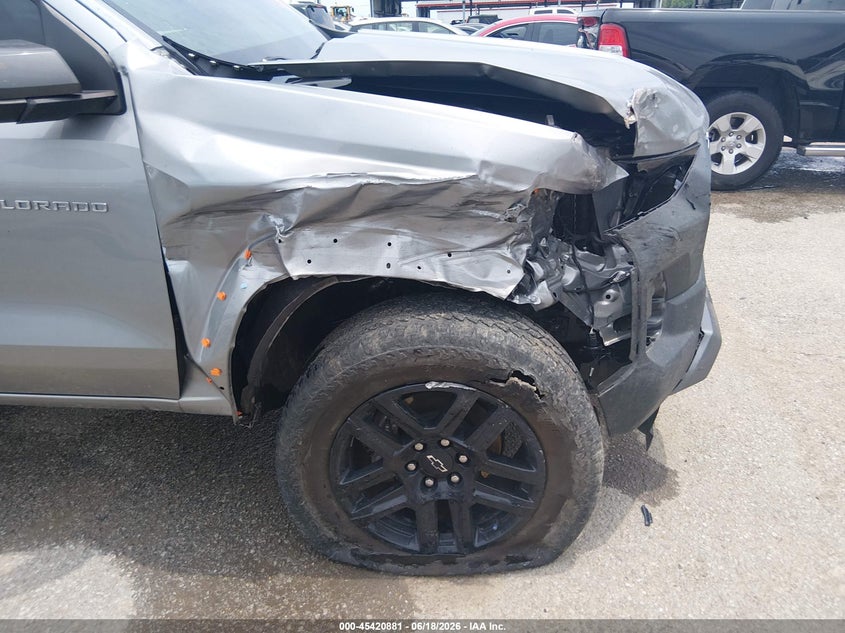 2025 Chevrolet Colorado VIN 1GCPTEEK4S1240761 IAAI salvage auction — FRONT END, Salvage Title, sold $9,600 on 2026-07-29 (photo 6)
