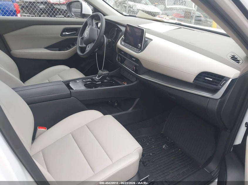 2025 Nissan Rogue VIN JN8BT3BA7SW001769 IAAI salvage auction — FRONT END, Salvage (Rhode Island), sold $6,700 on 2026-07-28 (photo 5)