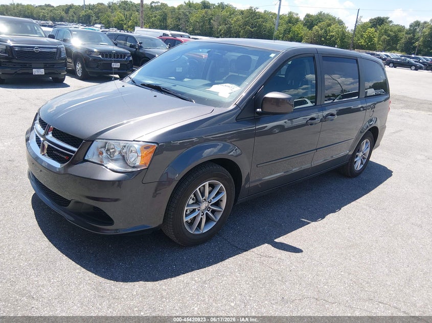 2016 Dodge Grand caravan VIN 2C4RDGBG4GR349791 IAAI salvage auction — NORMAL WEAR, Sf97 (Maryland), sold $13,225 on 2026-08-18 (photo 2)
