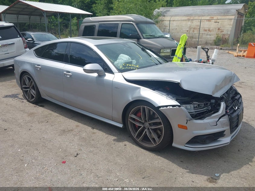 2016 Audi S7 VIN WAUW2AFC0GN047535 IAAI salvage auction — FRONT END, Salvage - Greater Than 75% (Maryland), sold $2,450 on 2026-07-28 (photo 1)
