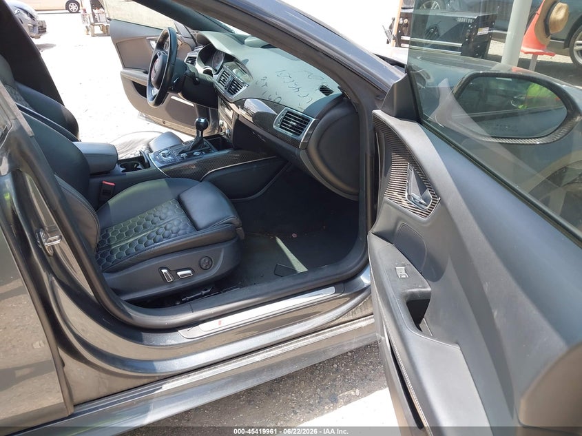2014 Audi Rs7 VIN WUAW2AFC8EN901450 IAAI salvage auction — THEFT, Salvage Title, sold $11,000 on 2026-08-16 (photo 5)