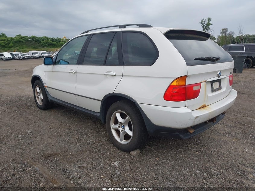2003 BMW X5 VIN 5UXFA53583LH80846 IAAI salvage auction — NORMAL WEAR, Clear (New Jersey), sold $425 on 2026-07-16 (photo 3)