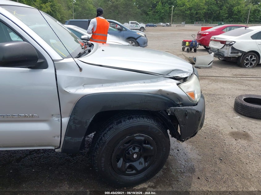 2012 Toyota Tacoma VIN 3TMMU4FN2CM043479 IAAI salvage auction — RIGHT SIDE, Salvage Title, sold $5,200 on 2026-07-31 (photo 6)