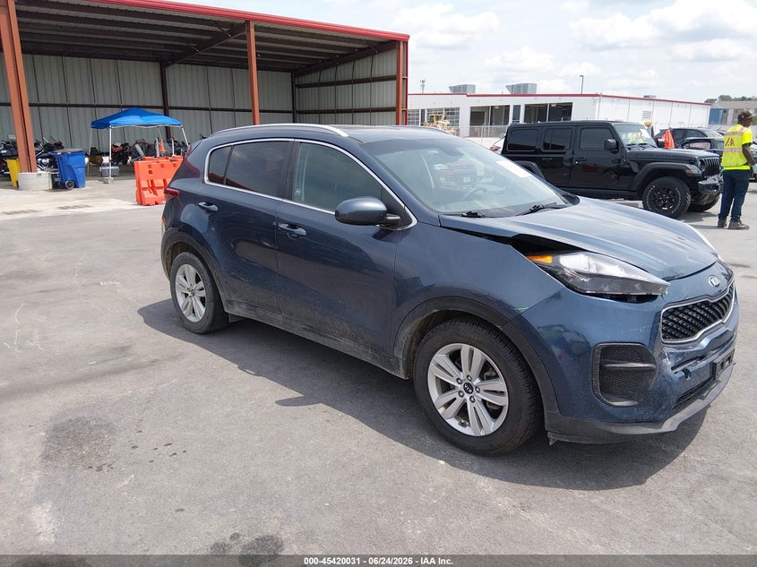2018 Kia Sportage VIN KNDPM3AC3J7381008 IAAI salvage auction — RIGHT FRONT, Salvage (Illinois), sold $25 on 2026-07-28 (photo 1)