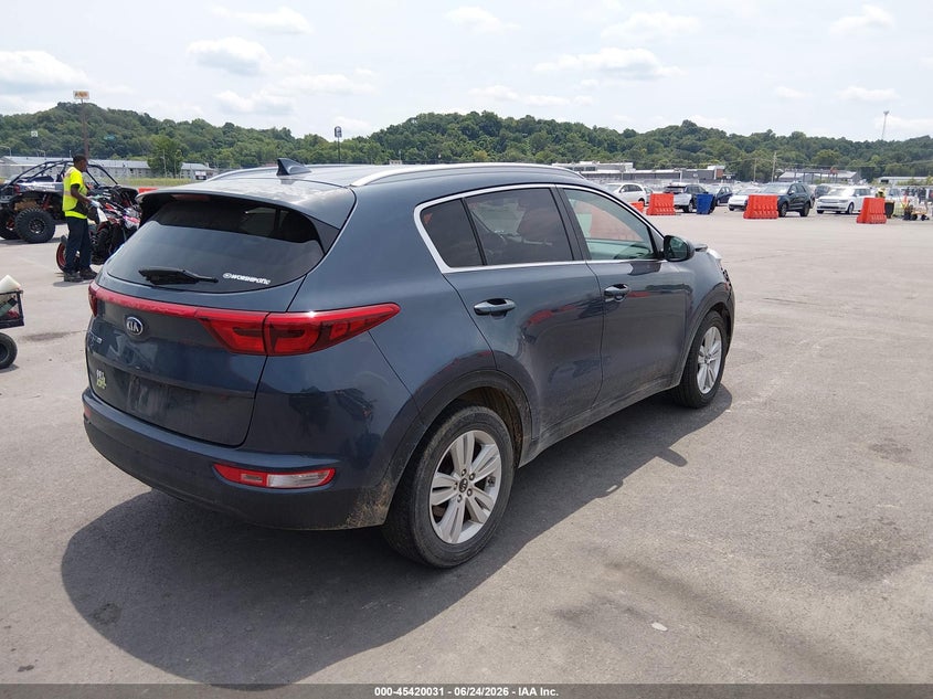 2018 Kia Sportage VIN KNDPM3AC3J7381008 IAAI salvage auction — RIGHT FRONT, Salvage (Illinois), sold $25 on 2026-07-28 (photo 4)