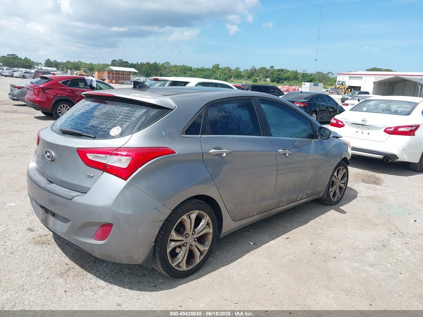 2013 Hyundai Elantra VIN KMHD35LE0DU147104 IAAI salvage auction — FRONT END, Rebuildable (Florida), sold $675 on 2026-07-16 (photo 4)
