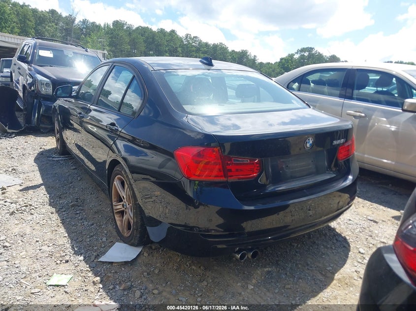 2014 BMW VIN WBA3A5G55ENP31135 IAAI salvage auction — NORMAL WEAR, Clear (Georgia), sold $200 on 2026-07-28 (photo 3)
