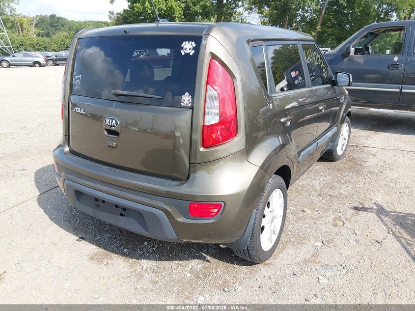2013 Kia Soul VIN KNDJT2A68D7541644 IAAI salvage auction — SIDE, Clear (Indiana), sold $1,500 on 2026-07-26 (photo 4)