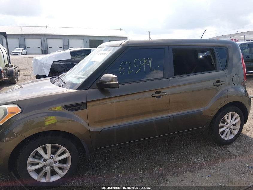 2013 Kia Soul VIN KNDJT2A68D7541644 IAAI salvage auction — SIDE, Clear (Indiana), sold $1,500 on 2026-07-26 (photo 6)