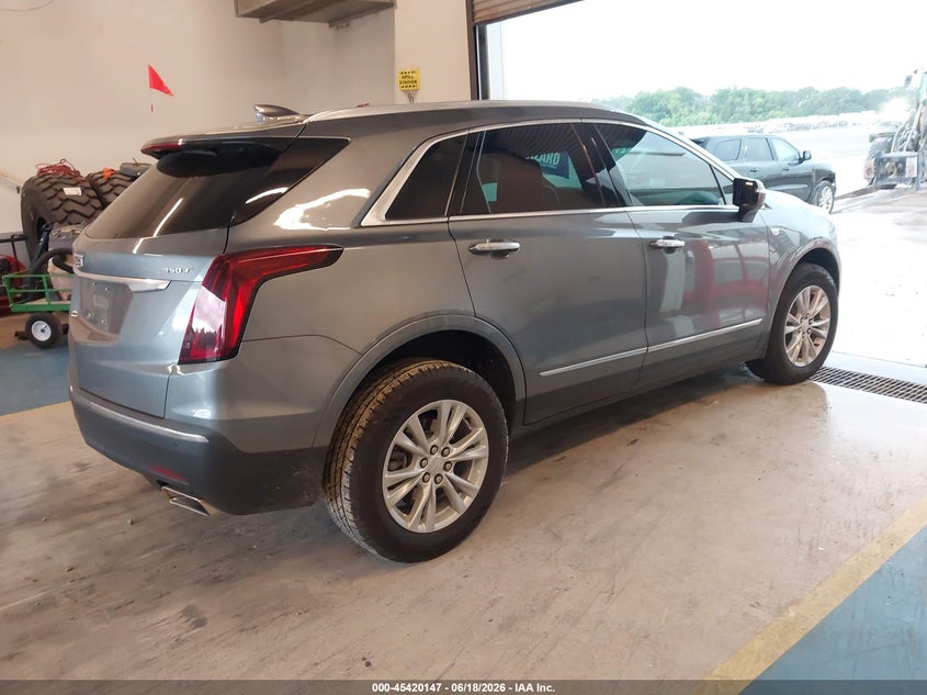 2022 Cadillac Xt5 VIN 1GYKNAR40NZ148314 IAAI salvage auction — REAR END, Salvage Title, sold $7,500 on 2026-07-27 (photo 4)