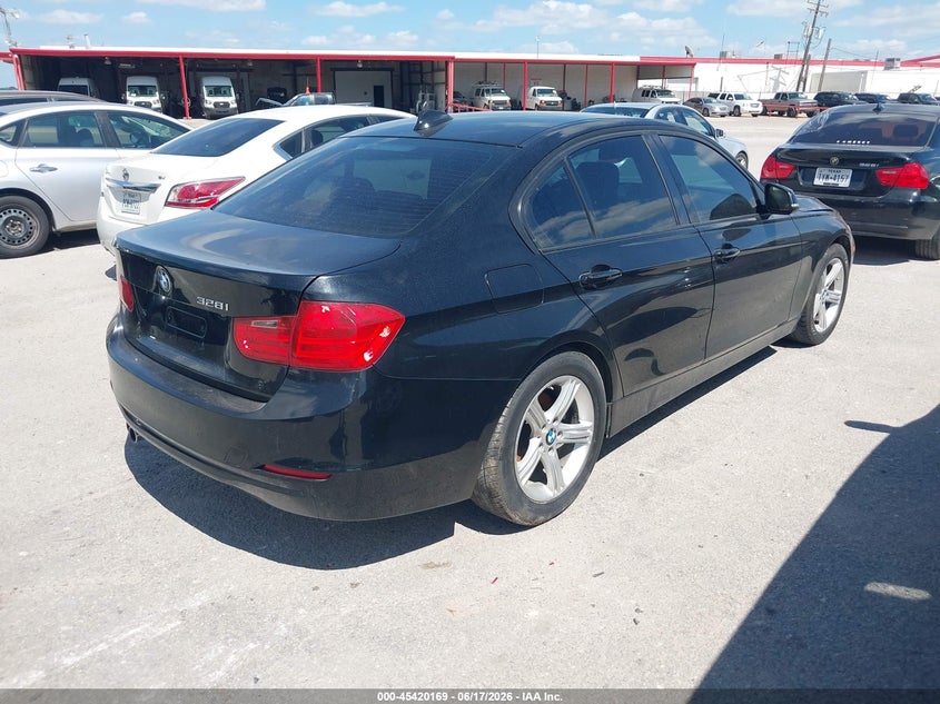 2014 BMW VIN WBA3C1C5XEK110435 IAAI salvage auction — NORMAL WEAR, Original (Texas), sold $575 on 2026-07-29 (photo 4)