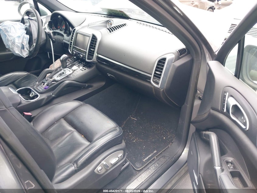 2014 Porsche Cayenne VIN WP1AB2A25ELA55042 IAAI salvage auction — FRONT END, Salvage Title, sold $1,250 on 2026-07-29 (photo 5)