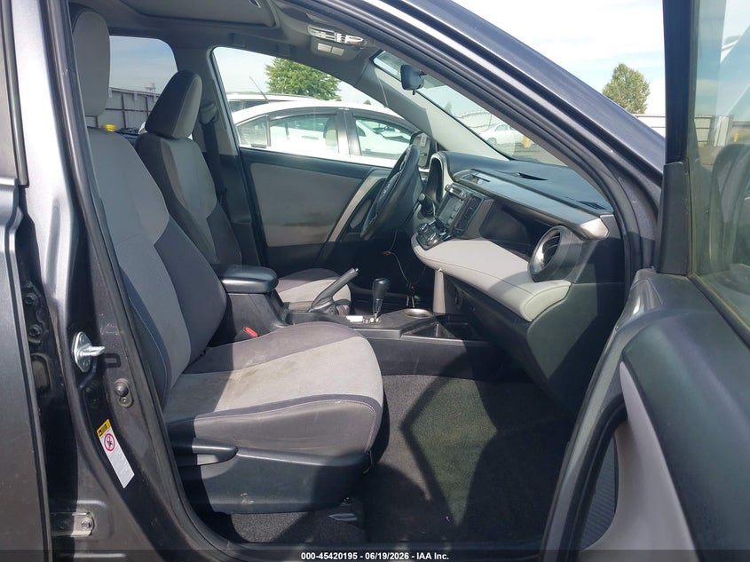 2015 Toyota Rav 4 VIN JTMRFREV3FD130015 IAAI salvage auction — LEFT FRONT, Bill Of Sale (Washington), sold $2,450 on 2026-07-16 (photo 5)