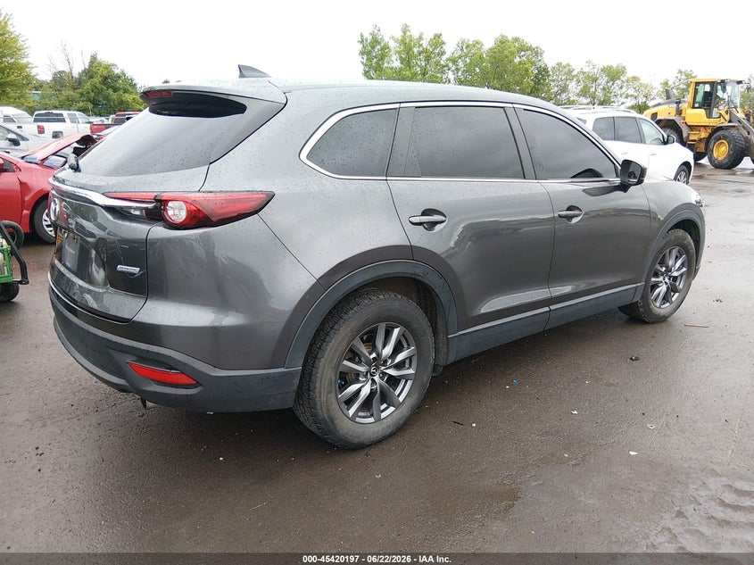 2018 Mazda Cx-9 VIN JM3TCBBY3J0212984 IAAI salvage auction — HAIL, Salvage Title, sold $5,300 on 2026-07-28 (photo 4)